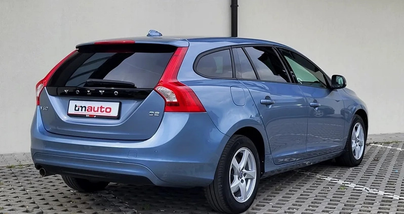 Volvo V60 cena 63500 przebieg: 129000, rok produkcji 2017 z Aleksandrów Łódzki małe 529